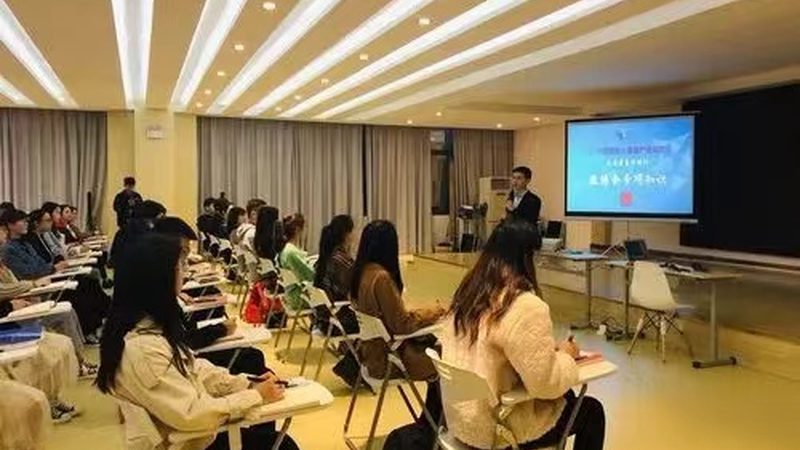 教师资格证培训保过班：揭秘真实效果与选择要点**