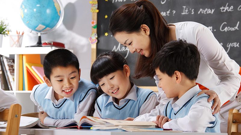 成人学历证报考时间揭秘：把握时机，提升自我
